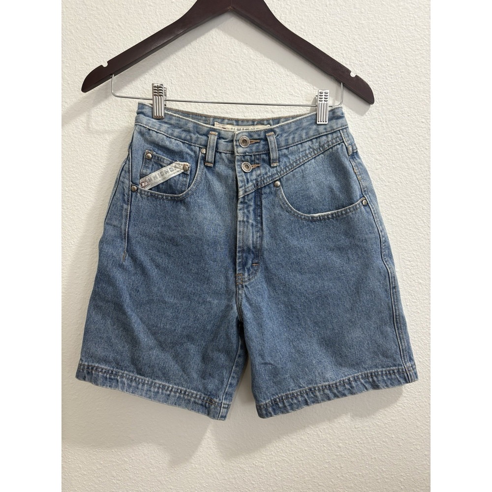 UNIONBAY Medium Blue High-Waist Vintage Style Jean Shorts